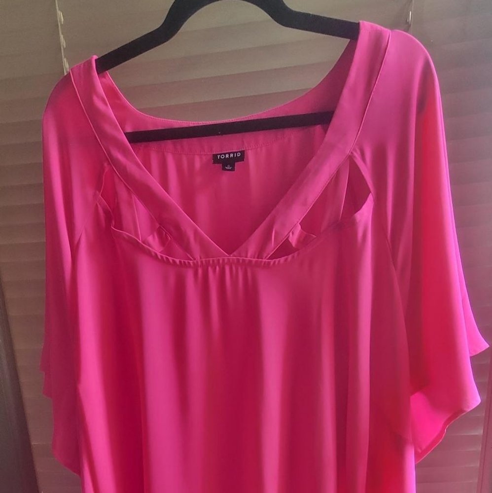 TORRID Size 6 Blouse